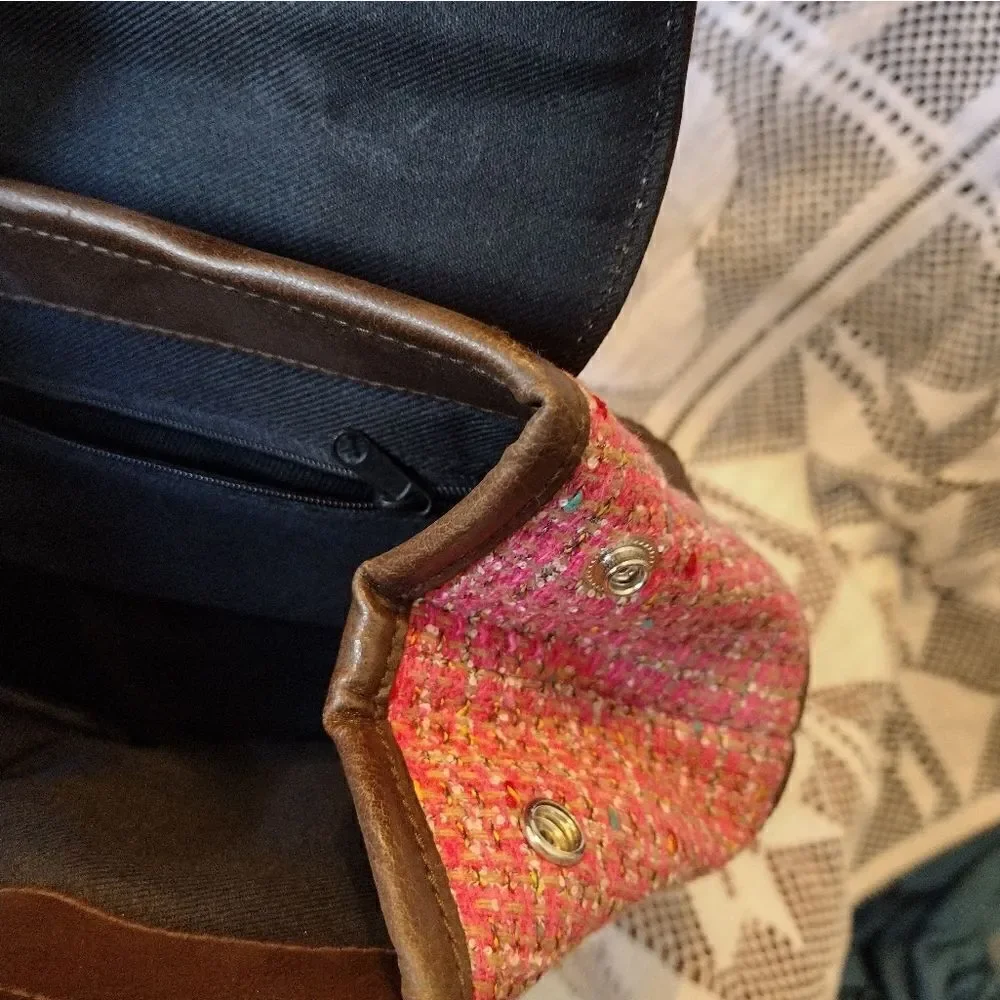 Unbranded leather and woven handbag